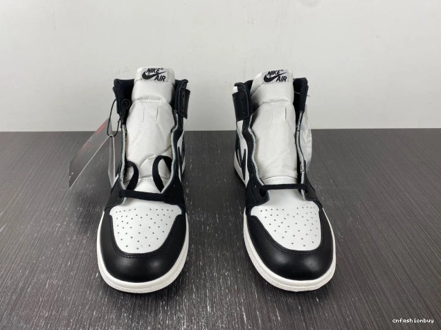 White Black Jordan High BQ4422-001 (2023) Retro 1 85 0726